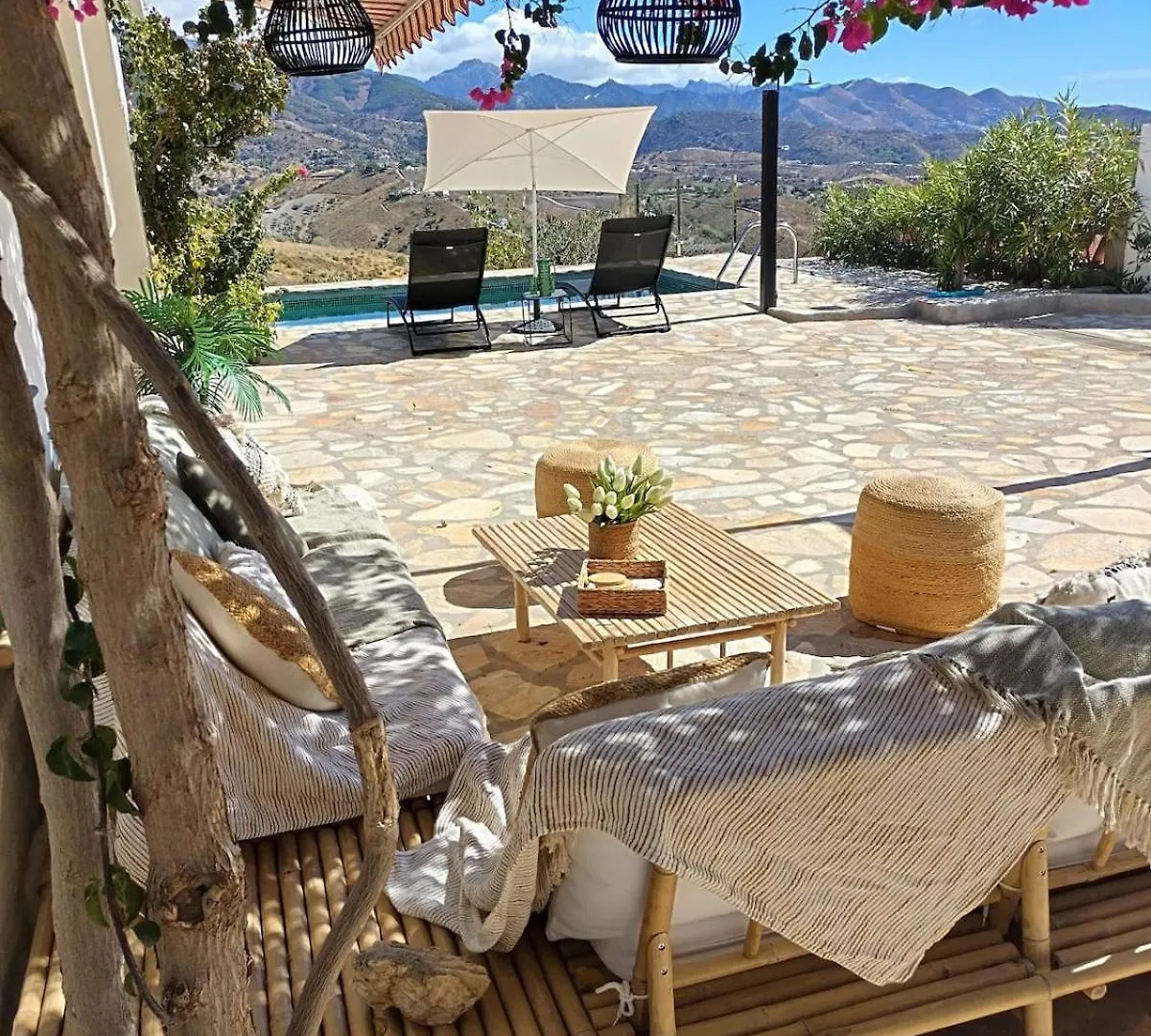 Mi Casa Es Su Casa Villa Sedella Holiday home